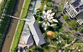 Cami Riverside Resort Da Nang